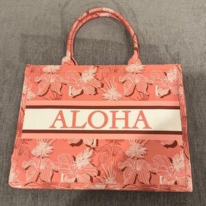Kahulalea Aloha Medium tote bag  Floral hibiscus Canvas zipper closure pink nwt